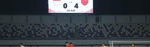KOK体育app下载-从0比1告负到7比0狂胜：中印足球走在两条不同路上